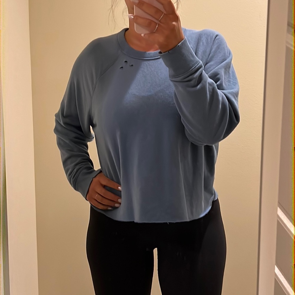 Pull over sweater
